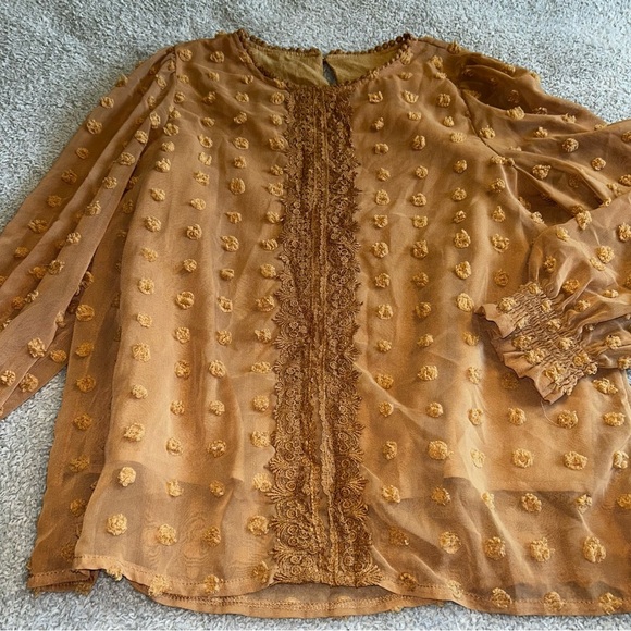Chic Tan Blouse with Textured Accents - Picture 2 of 6